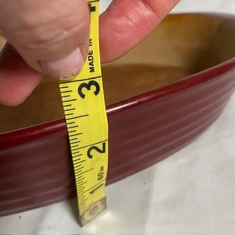 PAMPERED CHEF Family Heritage Stoneware Cranberry Red Oval Baker 8.5 x 13.5